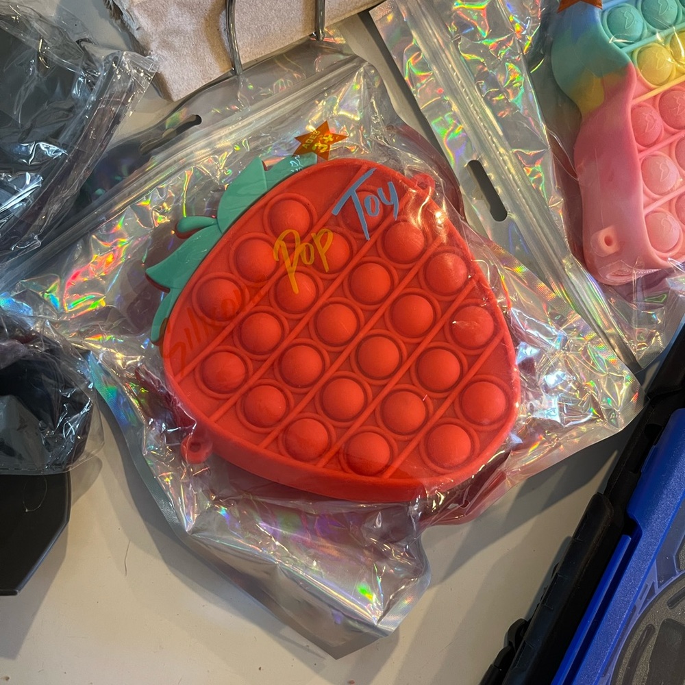 Pop it purse